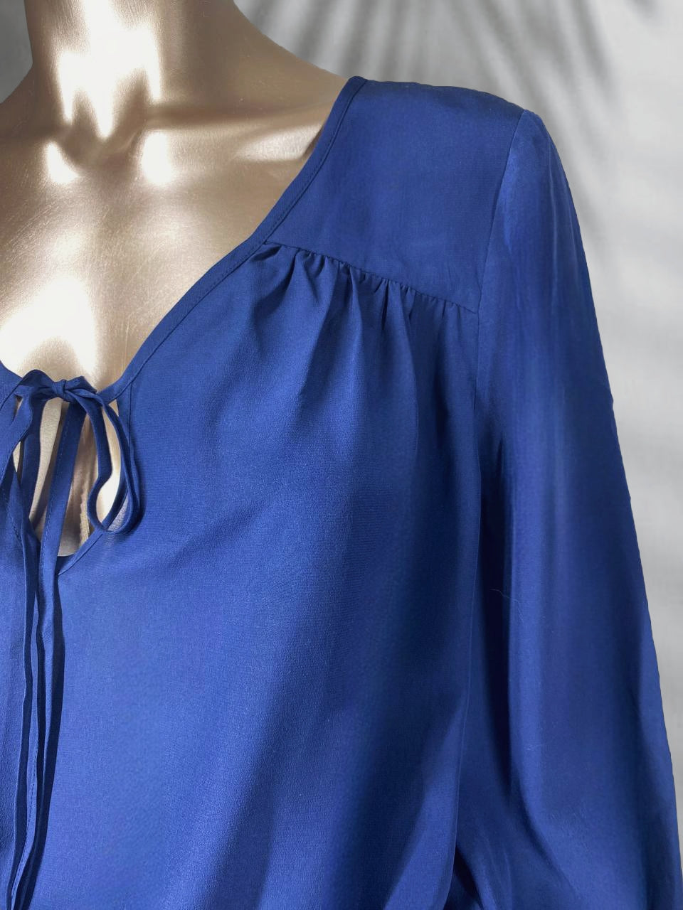 Guess by Marciano šilkinė palaidinė